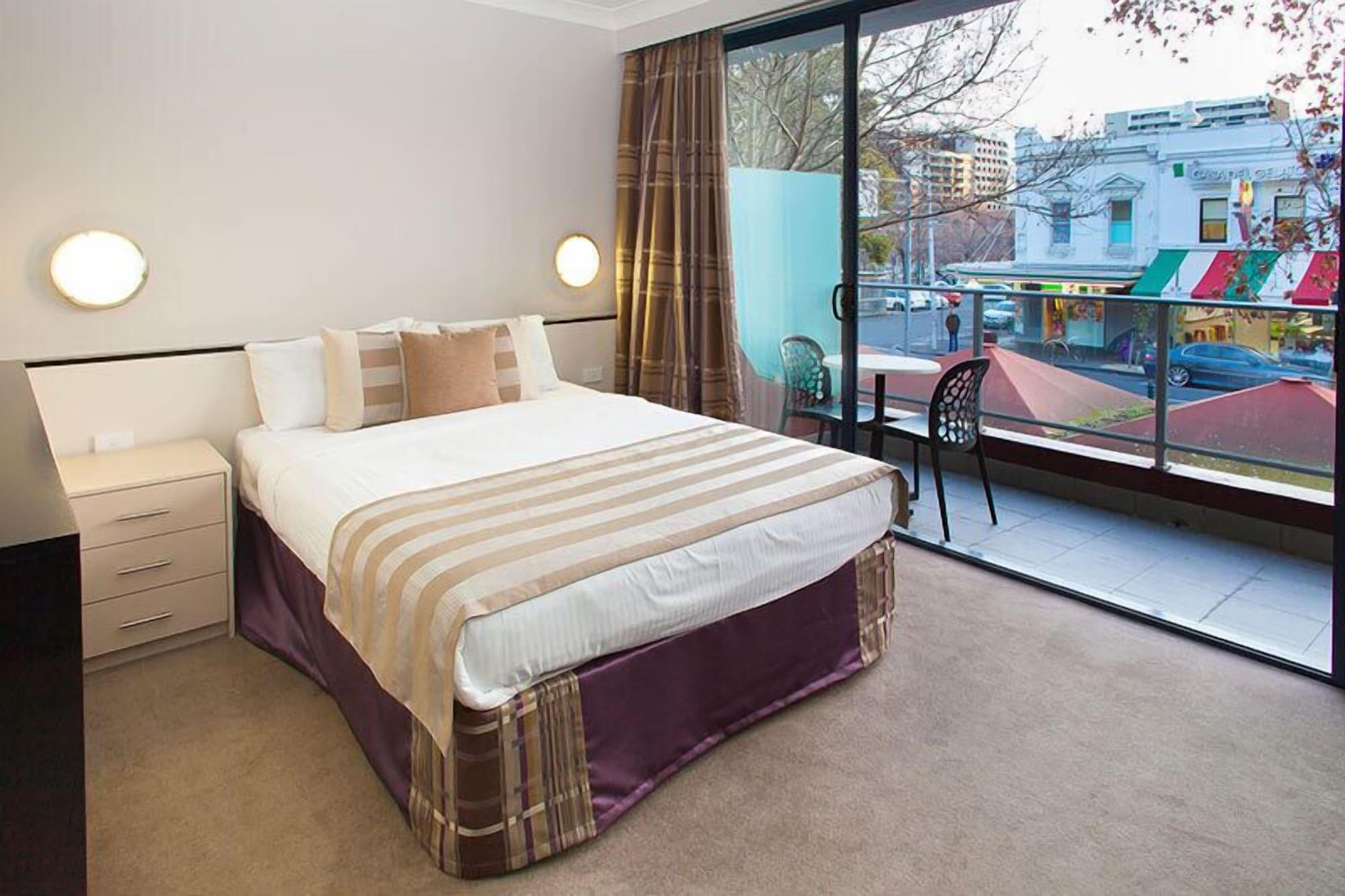 Carlton Lygon Lodge - Close To Melbourne Uni Экстерьер фото