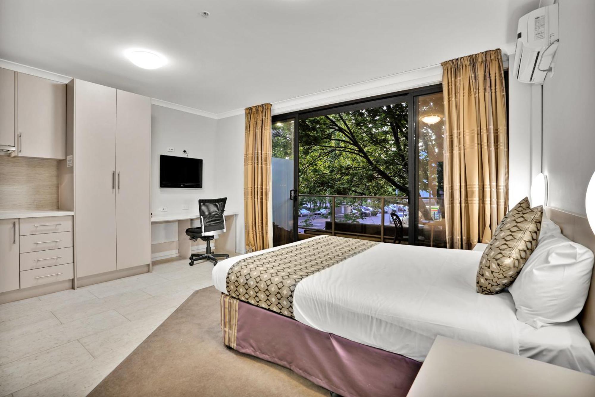 Carlton Lygon Lodge - Close To Melbourne Uni Экстерьер фото